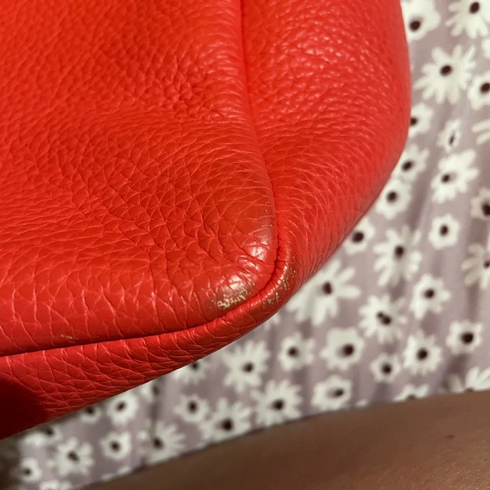 Fossil Vibrant Red Tote Bag - Picture 8 of 8